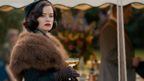 ‘A Very British Scandal’ Review: Claire Foy Gives Up the Crown.